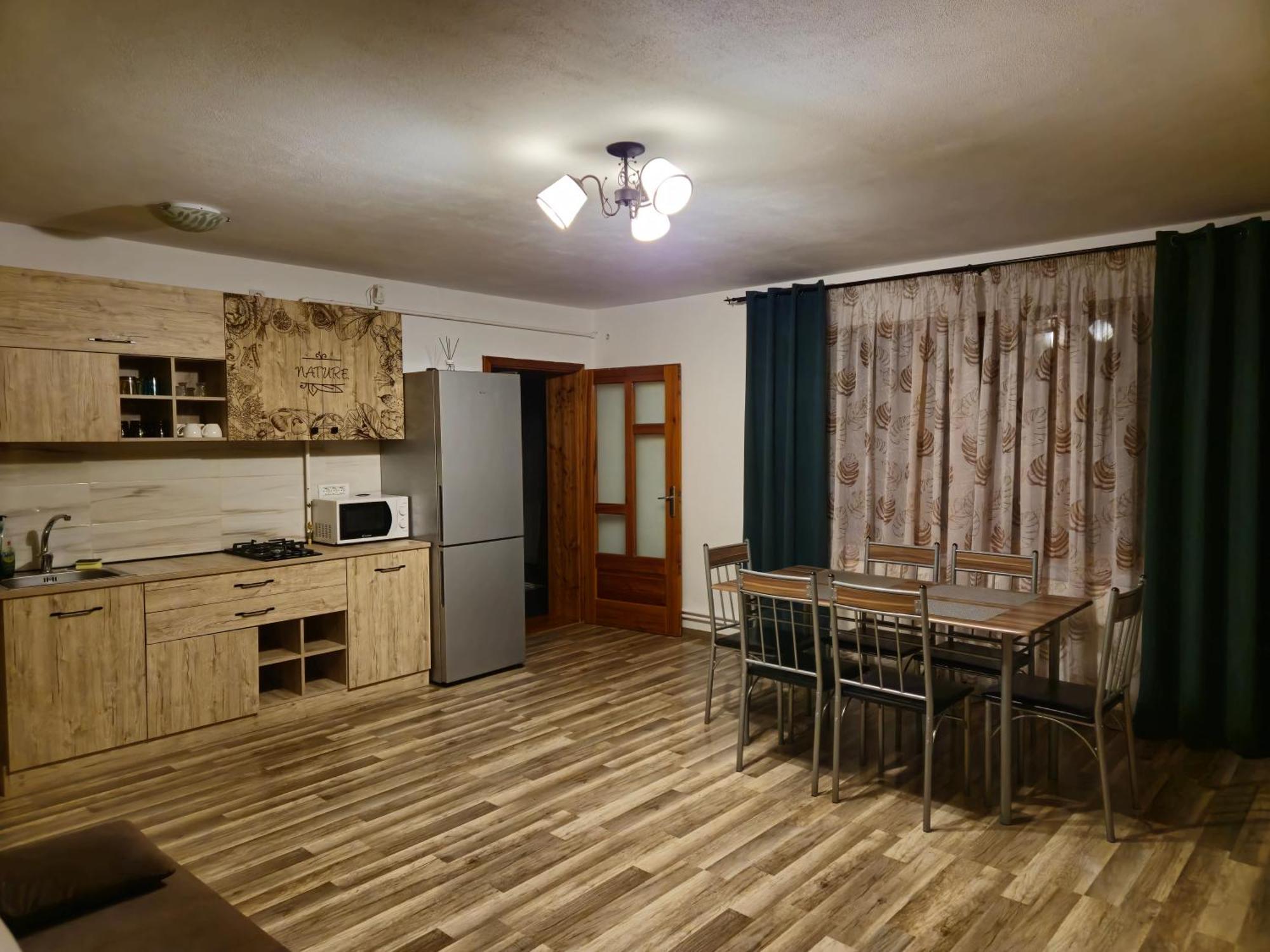 הוילה Rîşnov Casa Dana מראה חיצוני תמונה