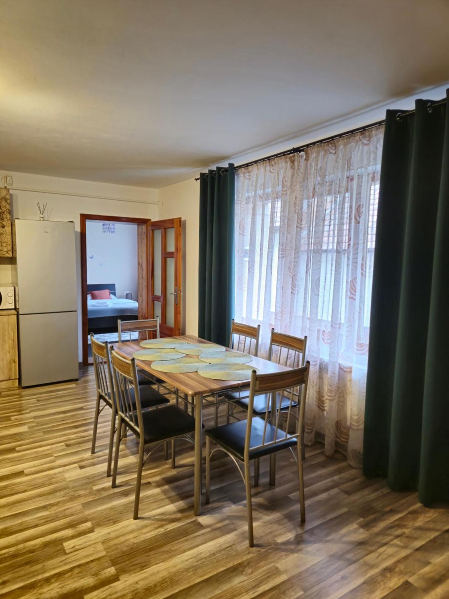 הוילה Rîşnov Casa Dana מראה חיצוני תמונה