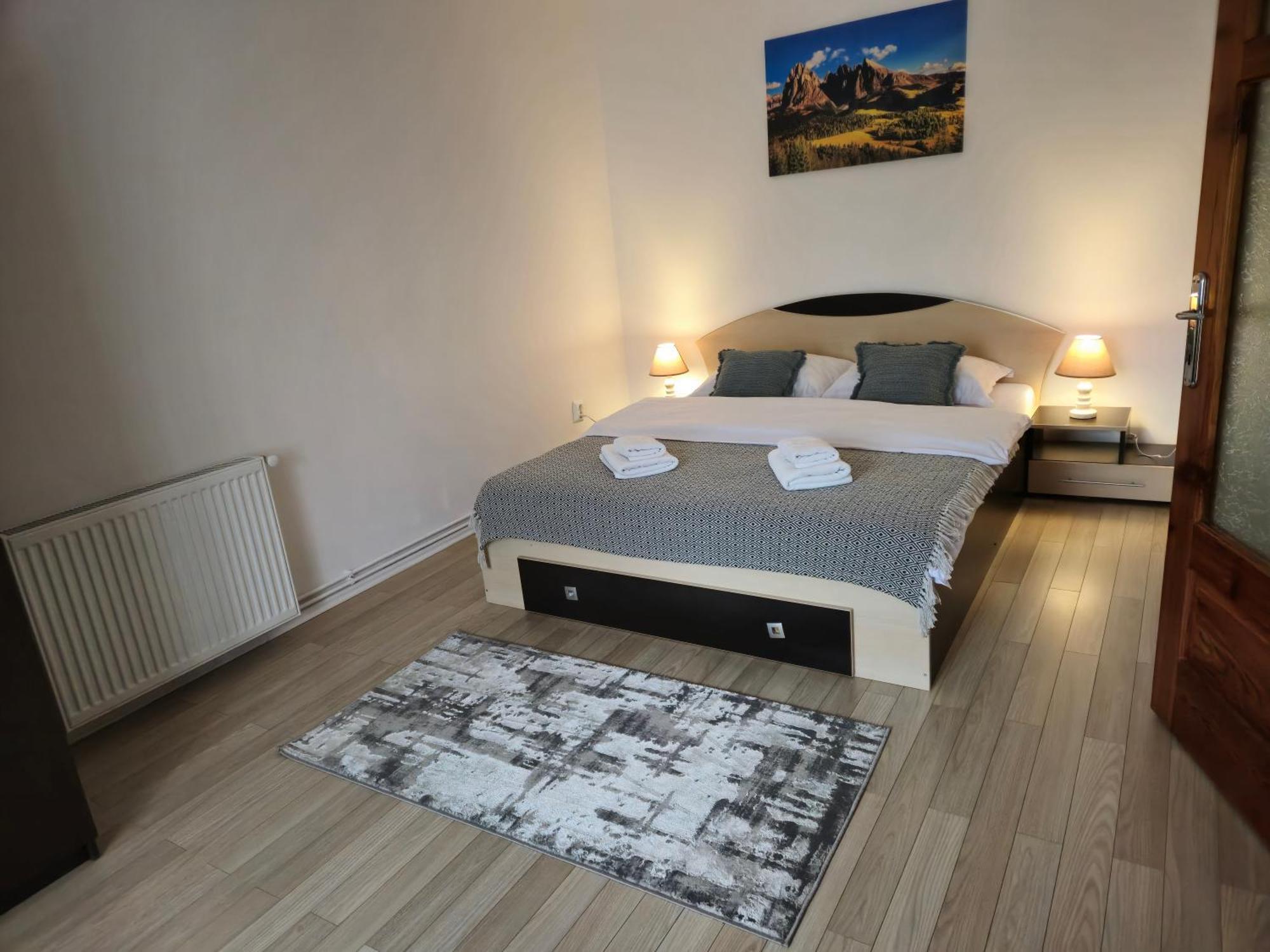 הוילה Rîşnov Casa Dana מראה חיצוני תמונה